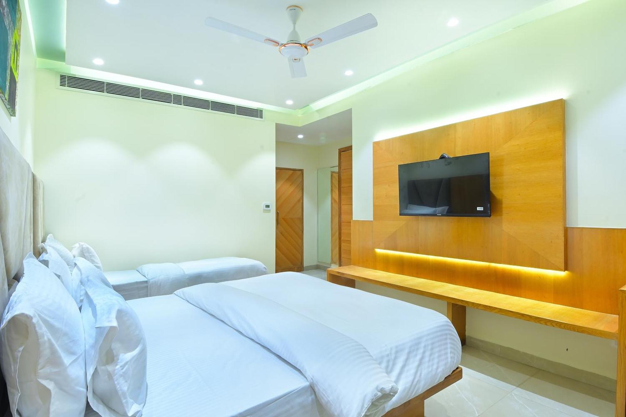 Hotel Shandon-2 Mins From Connaught Place Нью-Дели Экстерьер фото